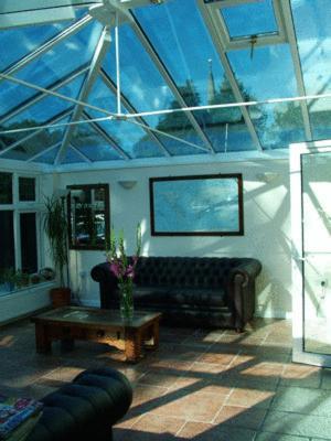 Gatwick House Hotel Horley Exterior photo